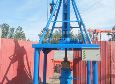 點擊查看詳細信息<br>標題：Vertical Concrete Pipe Making Machine 閱讀次數(shù)：2408